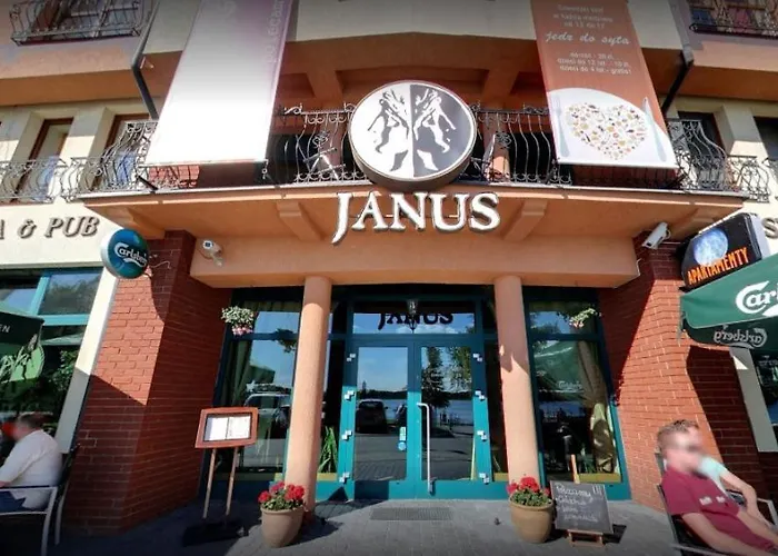 Apartamenty & Restauracja Janus