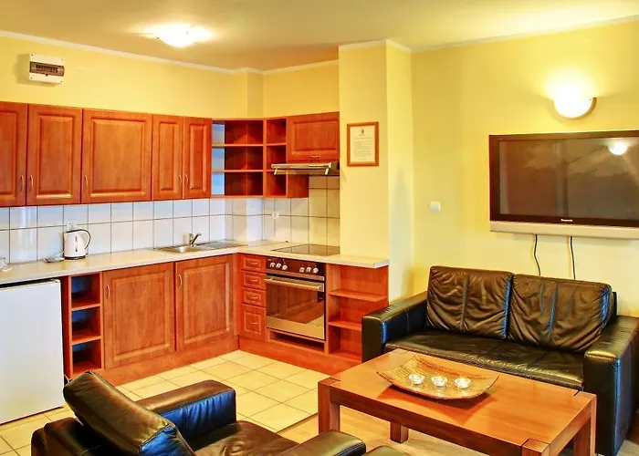 Apartamenty & Restauracja Janus