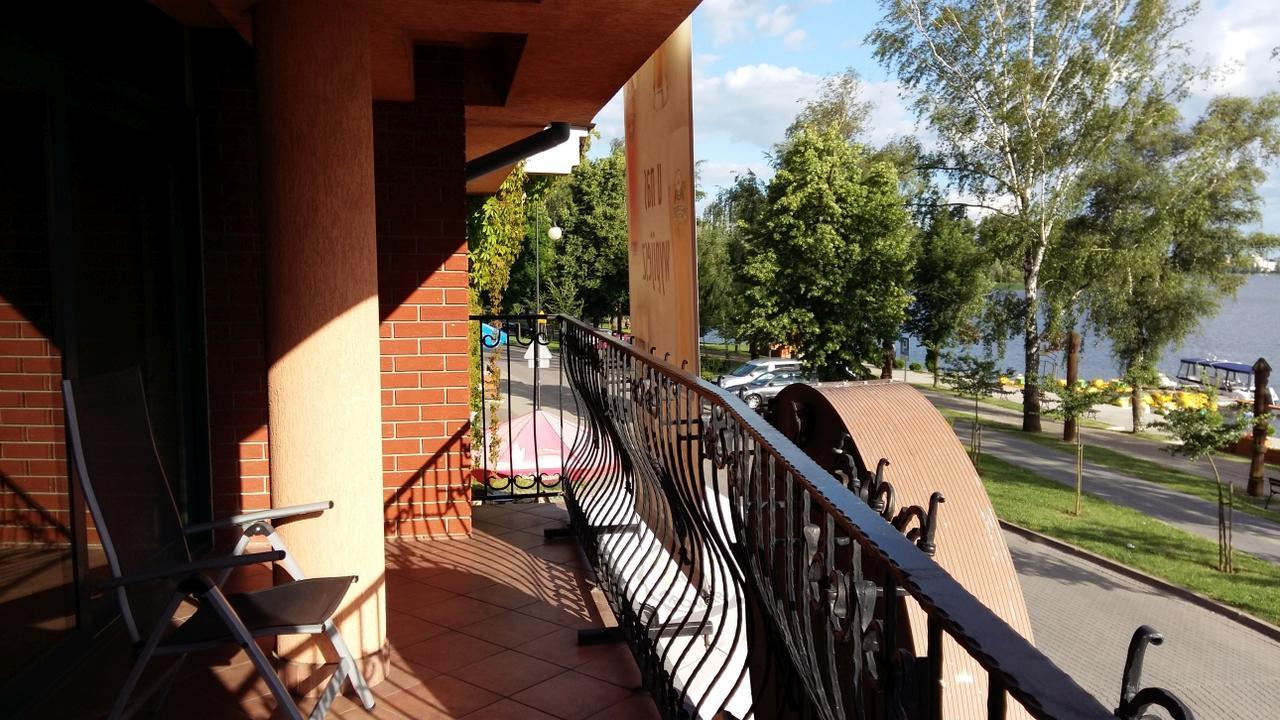 & Restauracja Janus Apartment *
